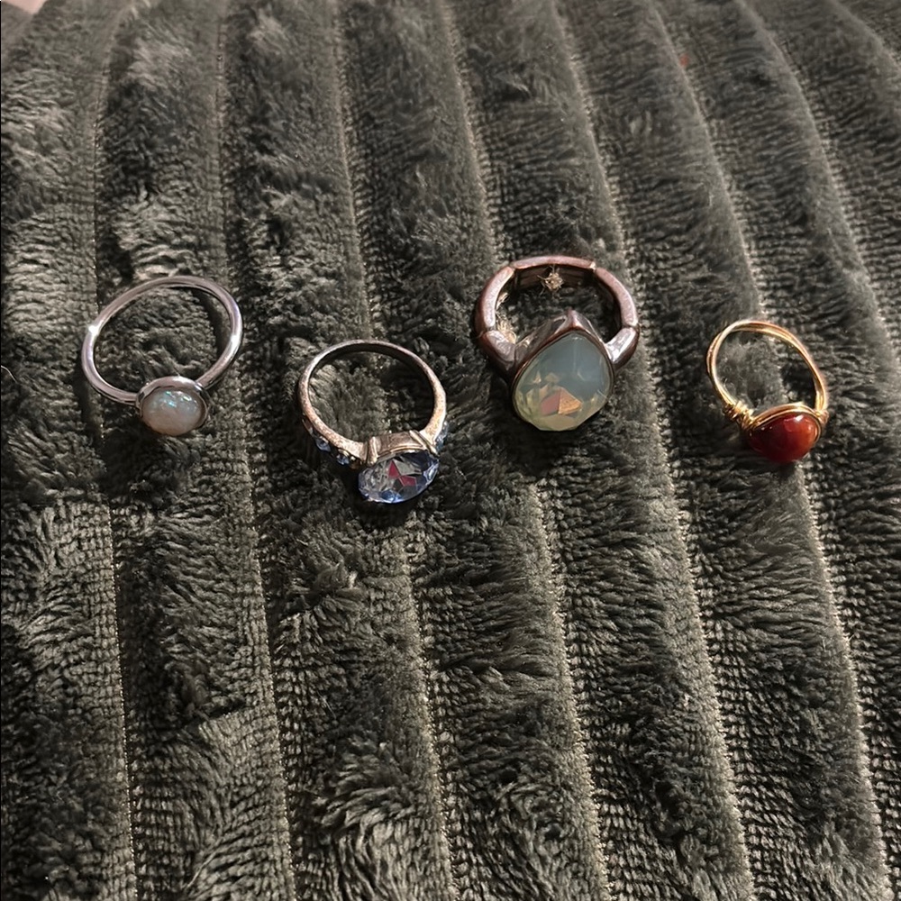 Set of 4 Costume Rings